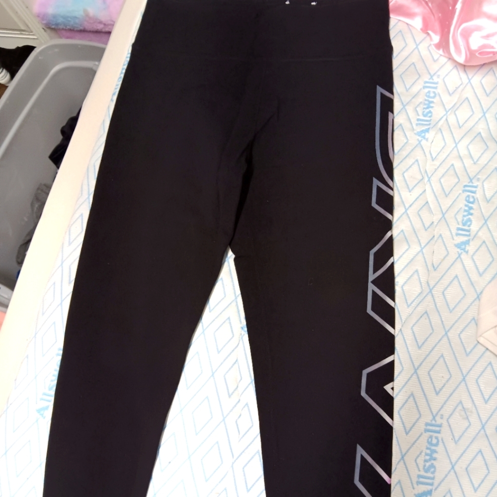 DKNY Women's ankle leggings sjze large